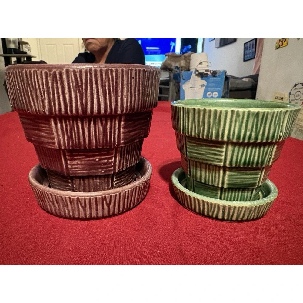 Rare Vintage McCoy Basketweave Planters Set Large Purple 4.5